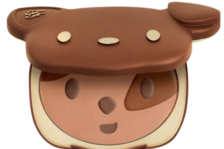TOO FACED SUN PUPPY BRONZE LIMITED EDITION CLOVER COMPACT 1 450x300 - TOO FACED SUN PUPPY BRONZE LIMITED EDITION CLOVER COMPACT