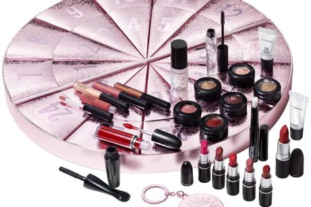 111 1 450x300 - MAC Cosmetics Advent Calendar 2020-Available Now!