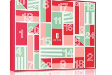 Clinique Advent Calendar 2020 450x300 - Clinique Advent Calendar 2020 – AVAILABLE NOW!