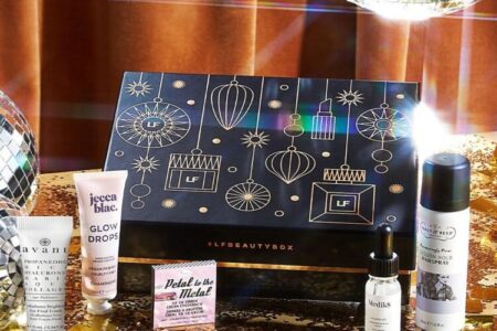 1 12 450x300 - Lookfantastic Beauty Box Subscription