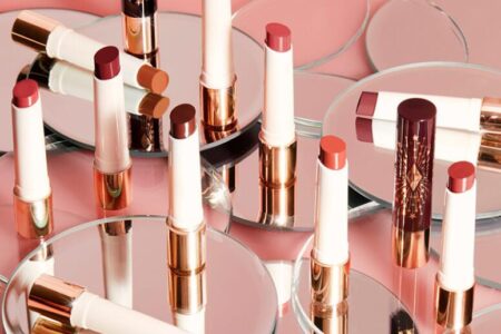 EOMYBTSRR77A8S22SU 450x300 - Charlotte Tilbury Hyaluronic Happikiss Lipstick Lip Balms