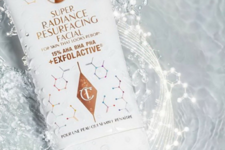 Charlotte Tilbury Super Radiance Resurfacing Facial1 450x300 - Charlotte Tilbury Super Radiance Resurfacing Facial