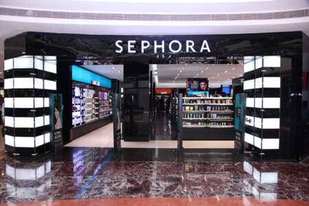 Sephora Near Me Find The Closest Sephora Location 450x300 - Sephora Near Me: Find The Closest Sephora Location