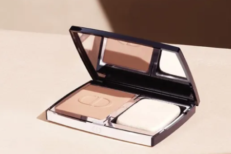 1 20 450x300 - Dior Forever Natural Matte Velvet Compact Foundation 2022